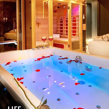 Life Voyage & - Strasbourg's Center Luxury Experience Daire *
