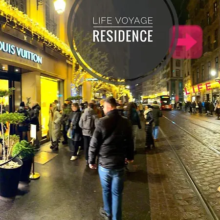 Life Voyage & - Strasbourg's Center Luxury Experience
