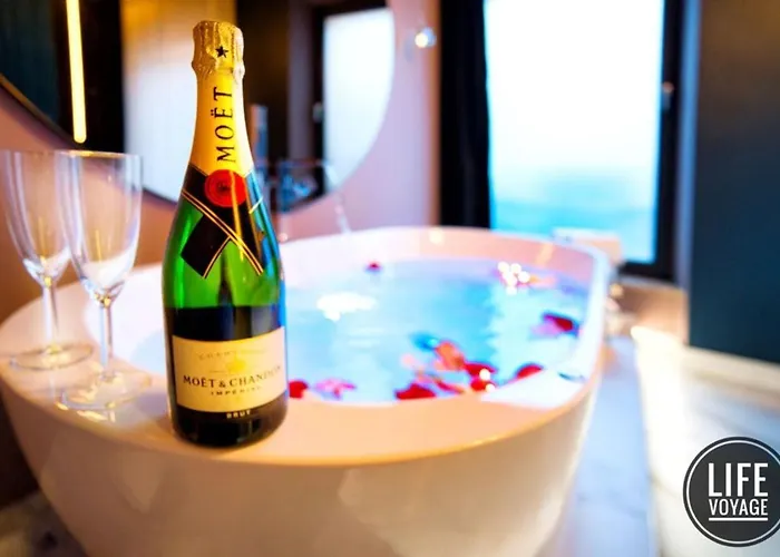 Appartamento Life Voyage & - Strasbourg's Center Luxury Experience *