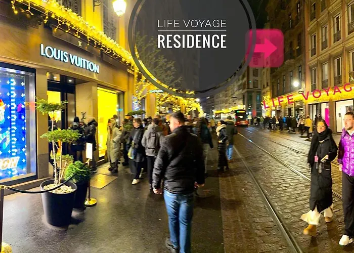 Life Voyage & - Strasbourg's Center Luxury Experience