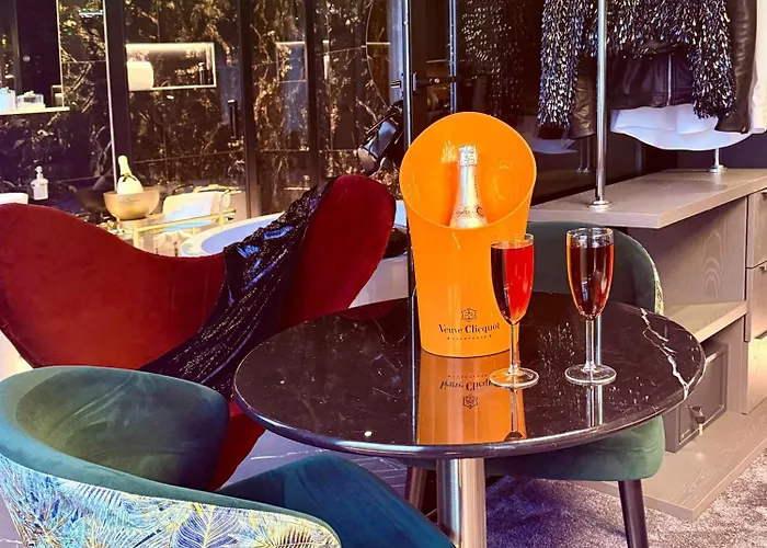 Life Voyage & - Strasbourg's Center Luxury Experience *