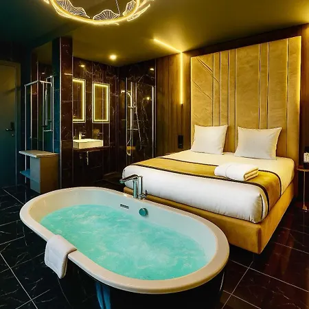 Life Voyage & - Strasbourg's Center Luxury Experience Διαμέρισμα *